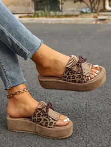 2026新款仙女风厚底沙滩拖鞋，时尚单带凉拖，孕妇可搭配连衣裙穿着 - 卡其色 - 查看 2