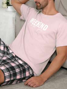 轻便男士夏季睡衣套装，圆领字母印花衬衫和格子印花短裤，2 件套休闲舒适睡衣套装 - 彩色 - 查看 2