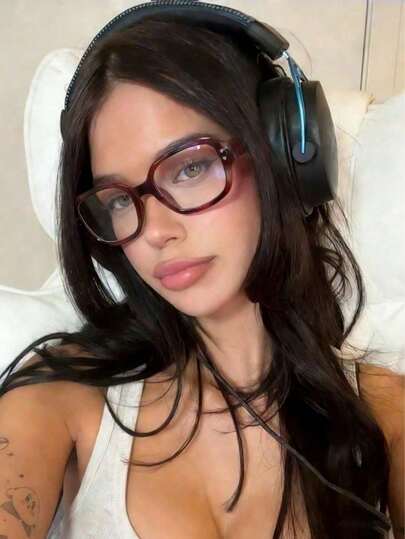 1副复古方形小框透明眼镜，复古简约风格女士眼镜