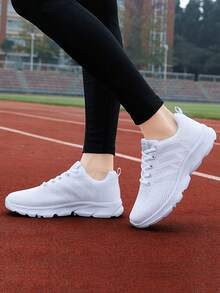 (Size nhỏ) Giày thể thao nữ mùa hè đan móc thời trang, giày sneaker casual, giày chạy bộ, giày tập thể dục, giày lưới thoáng khí, giày casual mới, giày đi bộ kiểu Bắc Kinh cổ điển, giày học sinh, giày thể thao mùa hè thoải mái cho nữ, phong cách Bohemian, mũi tròn, buộc dây, độ co giãn cao, thoáng khí, chống trượt - trắng - Xem 4