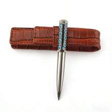 Bolígrafo de lujo con diseño geométrico | Elegante bolígrafo de metal de diseño redondo azul-verde | Bolígrafo de escritura premium para oficina y negocios - 159 Bolígrafo azul tallado y estuche - Ver 14