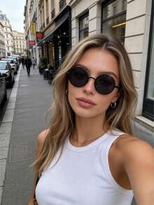 1 Pair Of Women's Lightweight Metal Frame Sunglasses, Made Of Metal, With UV400 Ultraviolet Protection, Modern Minimalist Style, Perfect For Taking Selfies - Black - View 1