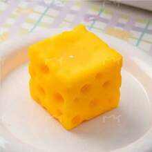 Nuevo juguete apretable de queso lindo, queso apretable novedoso, adecuado como regalo pequeño de Navidad o fiesta - Multicolor - Ver 13