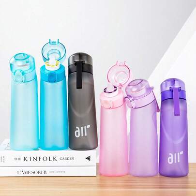 1pc Sports Water Bottle With Random Bear-Shaped Scented Capsule, Fruit Flavored Capsule, Creative Outdoor Sports Water Bottle Scented Capsule, Suitable For Fitness And Outdoor Activities, Fashionable Water Bottle, Birthday Gift