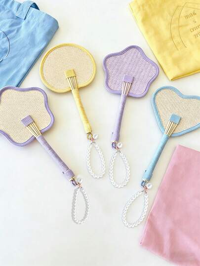 1 pieza Abanico portátil de mano con cadena de perlas - Estilo Dopamina en colores pastel (rosa, amarillo, morado) Ventilador de verano ligero y refrescante con un diseño tejido elegante, adecuado para mujeres, viajes, fiestas y actividades al aire libre. Adecuado para bodas, damas de honor, invitados, playas, verano y todas las ocasiones; un regalo de cumpleaños único, regalo de vacaciones, regalo de boda, regalo de fiesta y regalo del Día de la Madre.