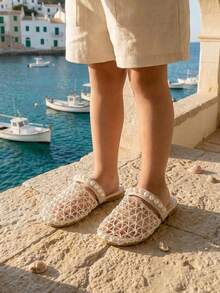 1 Pair Girls' Summer Fashion Slippers, Asymmetrical Woven Beige Upper, Slip-On Peep Toe Sandals, Suitable For Home, Beach, Walking - Beige - View 1