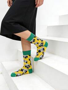 1 Pair Unisex Yellow Camera Printed Fashion Mid-Calf Socks, Suitable For All Seasons - Yellow - View 4