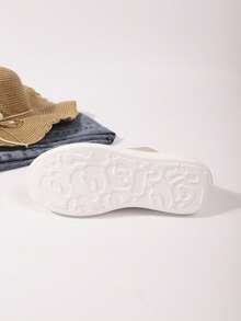 女士休闲厚底运动鞋，系带低帮舒适步行鞋，时尚日常休闲鞋 - 杏色 - 查看 7