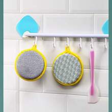 This Double-Sided Sponge Can Be Hung For Various Applications. The Sponge Is Soft And Protects Items, While The Frosted Side Removes Dirt. - A - 查看 1