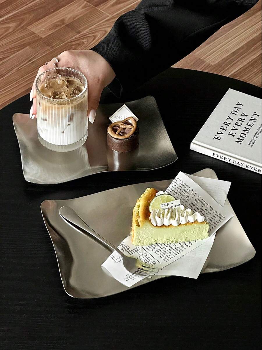 1 pieza Bandeja rectangular ondulada de acero inoxidable, plato de estilo industrial para cafetería, restaurante, postre, té de la tarde