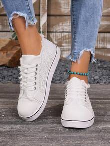 Zapatillas de lona casuales con cordones y diseño deshilachado, estilo de campus primavera/otoño 2026 para uso diario, suela de PVC cómoda y transpirable adecuada para todo el año - Blanco - Ver 6