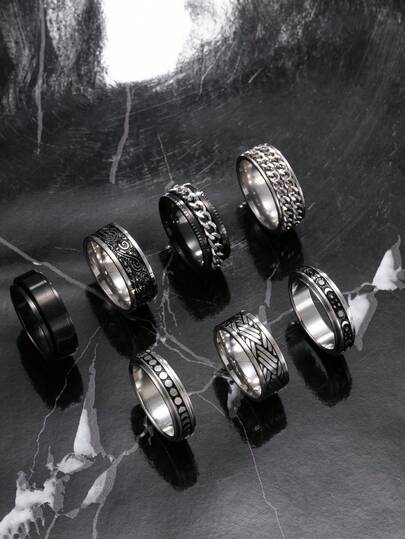 7件套时尚不锈钢男士多色戒指套装，包含星月吊坠双链，哑光表面，适合男士日常佩戴及节日配饰