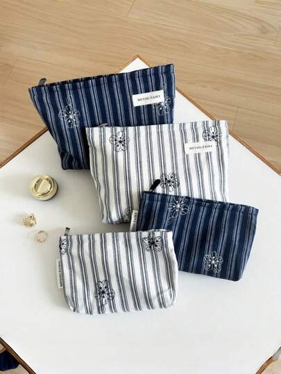 1个竖条纹化妆包，大容量化妆包，带现金和口红收纳隔层。适合旅行、学生宿舍、存放护肤品、化妆品、化妆刷，也是送给新娘、母亲、朋友和老师的理想礼物。适用于旅行、宿舍、出差、通勤等场合。