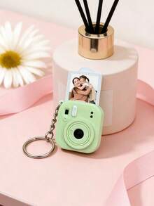 1 Móc khóa máy ảnh mini in 3D có thể tùy chỉnh, có thể chèn ảnh tùy ý, móc khóa hình máy ảnh dễ thương, thích hợp làm quà tặng cho cặp đôi/bạn bè, phụ kiện mang theo hàng ngày độc đáo có thể tùy chỉnh. - Nhiều màu - Xem 9