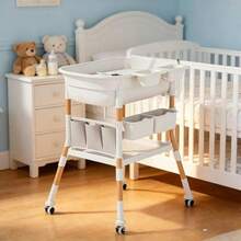 Cambiador para Bebe Bañera para Bebe Alta Impermeable Portátil con Ajustable en 3 Alturas Cojín 4 Canasta de Alenamiento 3 Bolsa de Alenamiento 360°Ruedas 77 * 66 * 96cm - Gris - Ver 1