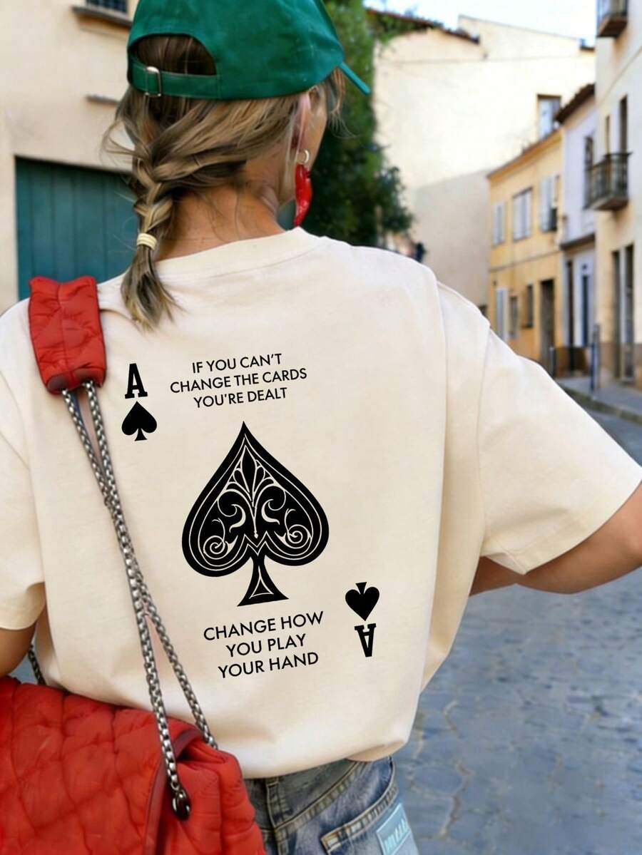 新款黑桃A印花图案圆领短袖T恤。女士新款简约可爱图案休闲度假风宽松百搭圆领短袖T恤，时尚日常穿着，适合情人节、返校季、教师节等节日。字母印花短袖T恤，柔软宽松舒适，高端街头度假风宽松休闲百搭短袖上衣，夏季必备。 - 杏色 - 查看 1