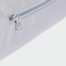 Adidas DEF 女士健身包 S 号手提包，托特包，KG8473 - 灰色 - 查看 5