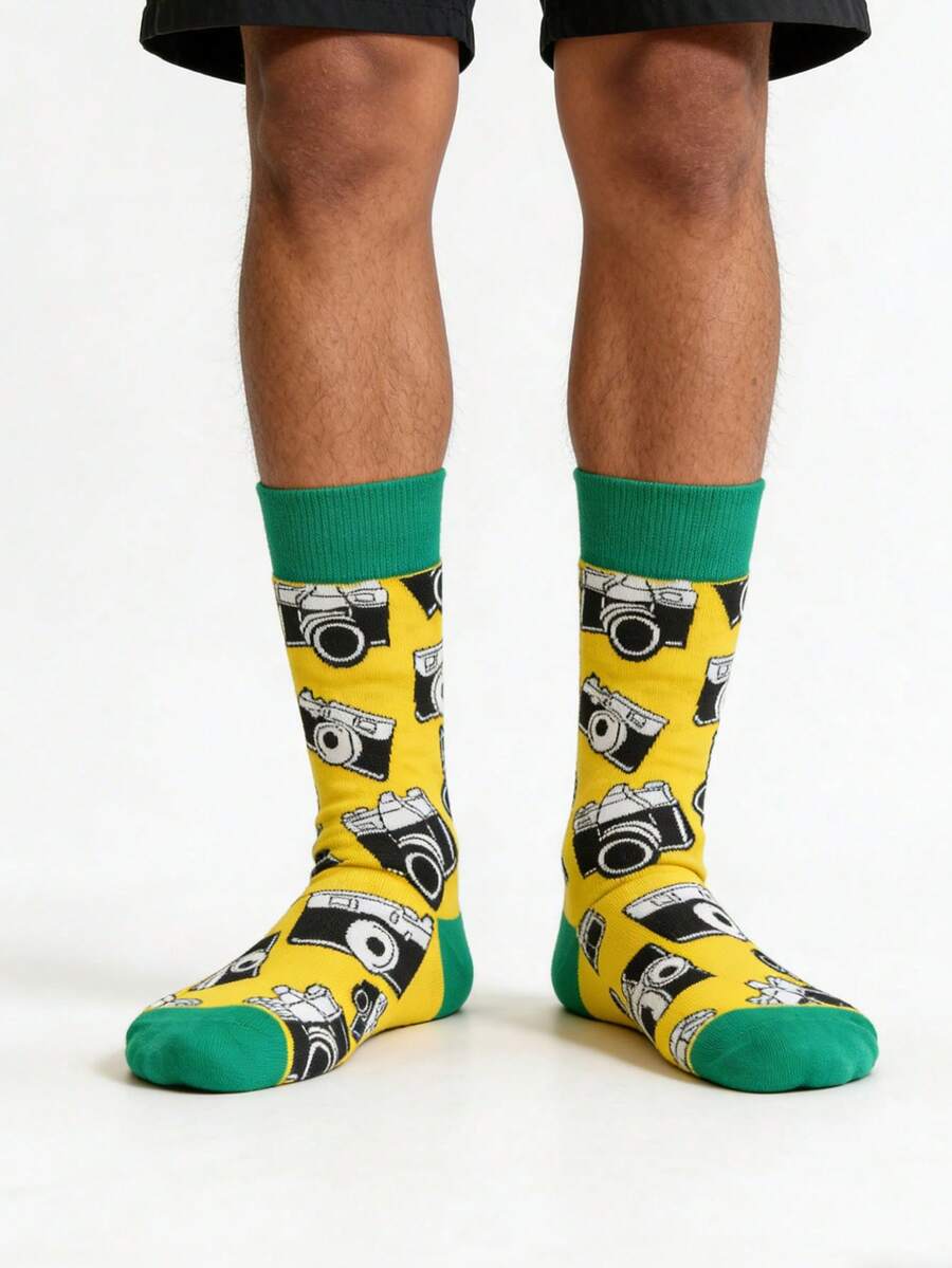 1 Pair Unisex Yellow Camera Printed Fashion Mid-Calf Socks, Suitable For All Seasons - Yellow - View 1