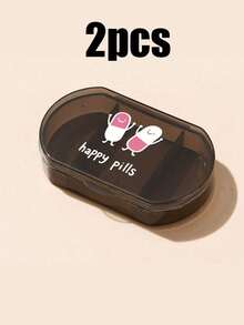 Hộp đựng thuốc này được trang trí với họa tiết "Viên thuốc hạnh phúc", là hộp đựng thuốc 3 ngăn di động, hộp đựng thuốc mini, hộp đựng thuốc trang sức di động có thể được tùy chỉnh với logo chữ cái làm quà tặng sáng tạo. Đây là hộp đựng thuốc du lịch trang trí phù hợp cho du lịch và các hoạt động ngoài trời, có thể để trong túi xách và túi quần, với thiết kế độc đáo. - Nhiều màu - Xem 18