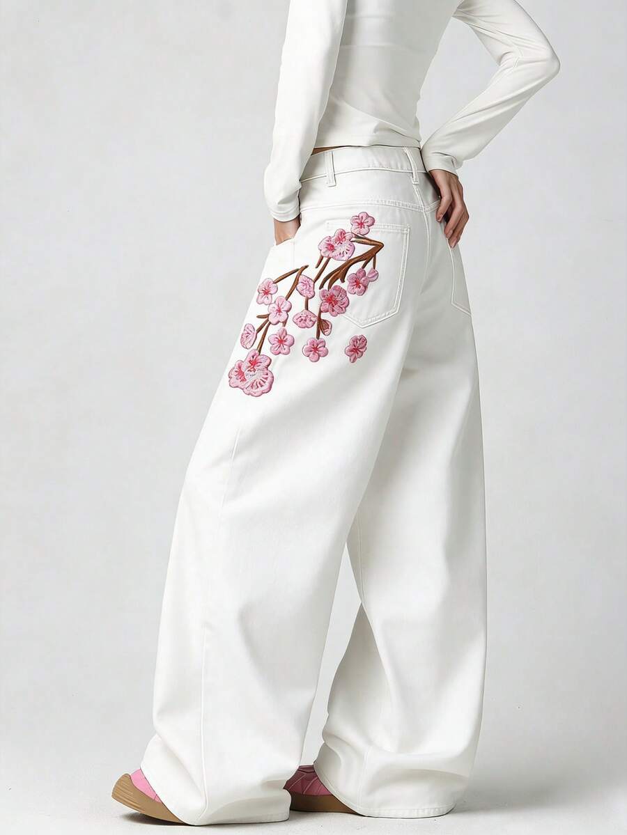1件韩版街头复古女式牛仔裤，刺绣阔腿宽松舒适休闲裤，四季皆宜（不含腰带/配饰） - 白色 - 查看 1