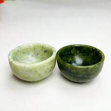 Xícara de chá de jade natural, feita à mão em pedra natural, perfeita para o chá Kung Fu. Esta xícara saudável é adequada para uso doméstico, na cozinha e no escritório, sendo um presente perfeito para mulheres, pais, familiares, amigos e apreciadores de chá. - Multicolorido - Ver 13