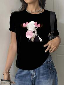 Vaca con lazo rosa y chicle que transmite diversión y ternura reflejando una actitud alegre y creativa perfecta para un look relajado camiseta de mujer casual 220g - Negro - Ver 8
