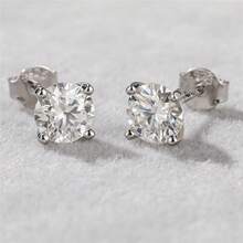 1 Pair Fashion Dainty 5 4-Prong Moissanite Stud Earrings 925 Sterling Silver For Women Daily Wear Party Anniversary Valentine's Day Wedding Bridal Jewelry - Silver - View 4