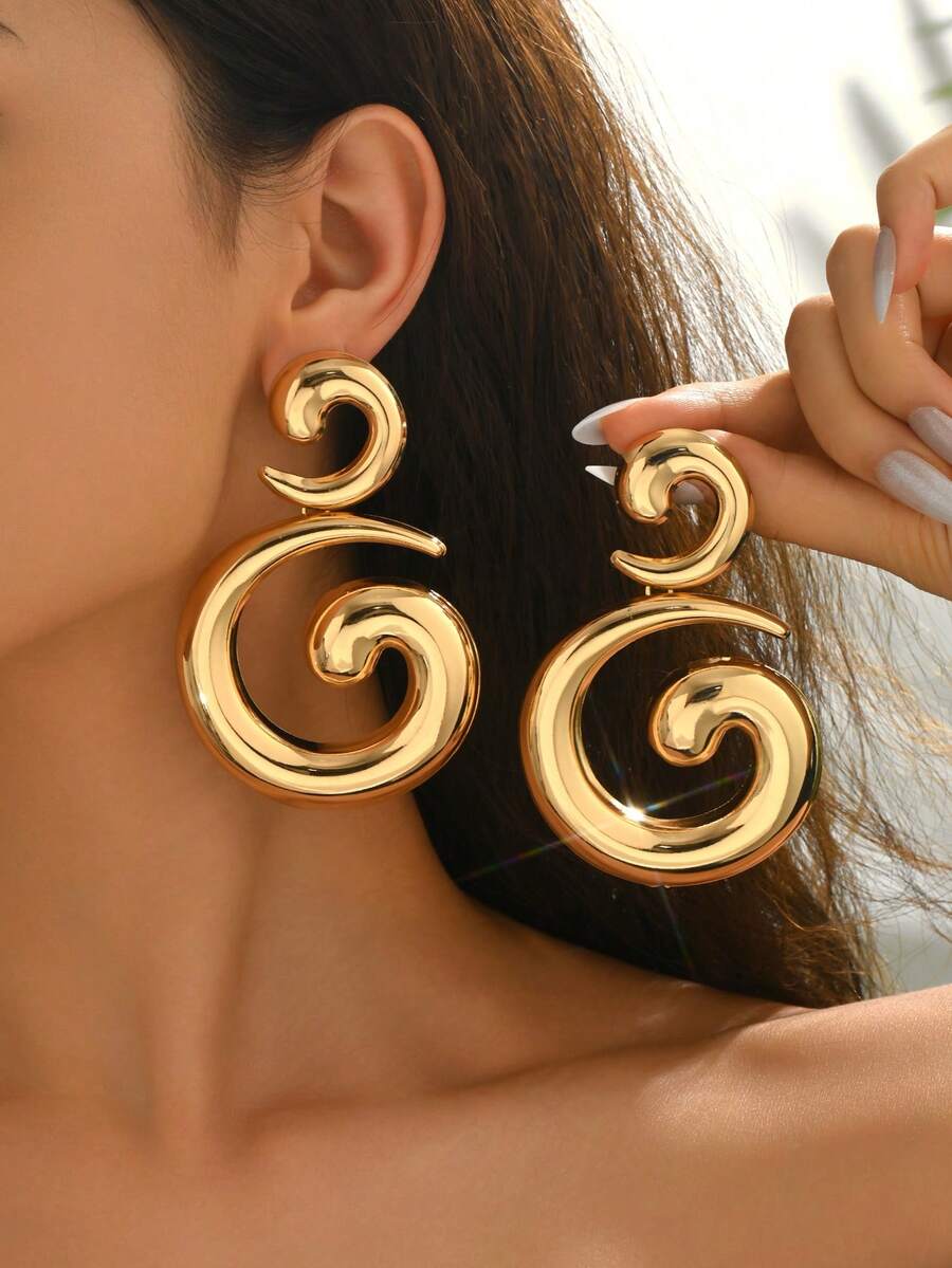 一对夸张时尚的光滑金属几何螺旋双层吊坠耳环，休闲简约百搭的日常及派对耳环，女士款 - 金黃色 - 查看 1