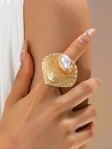 1 chiếc nhẫn ngọc trai và vỏ sò không đều, độc đáo, thời trang lấy cảm hứng từ đại dương, phù hợp cho nữ giới đeo hàng ngày, đi nghỉ mát, đi biển và dự tiệc. - Vàng - Xem 6