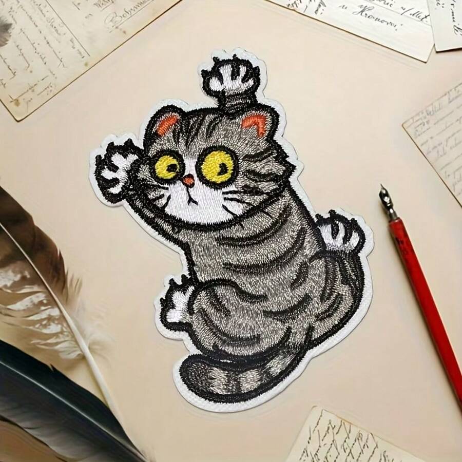 1/3 buah Patch Bordir Kucing Tabby Abu-abu Lucu Tempel/Jahit untuk Jaket, Tas, Topi, Kerajinan Kain DIY Jahit Setrika Patch Bordir - A - View 1