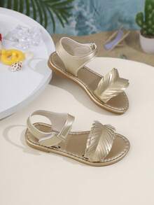2026夏季时尚舒适百搭金叶图案女童凉鞋，软底轻便透气婴儿凉鞋 - 金色 - 查看 7