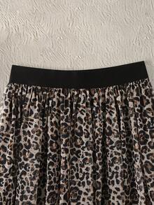 女士优雅休闲时尚豹纹A字长裙，采用涤纶面料，喇叭裙摆，尽显优雅气质。适合日常出行和春季度假穿着。 - 摩卡棕 - 查看 3