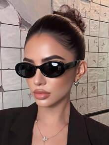 复古椭圆形黑色时尚眼镜，塑料经典款式，适合户外旅行、海滩度假等休闲场合佩戴，男女皆宜，夏季适用。 - 黑色 - 查看 1