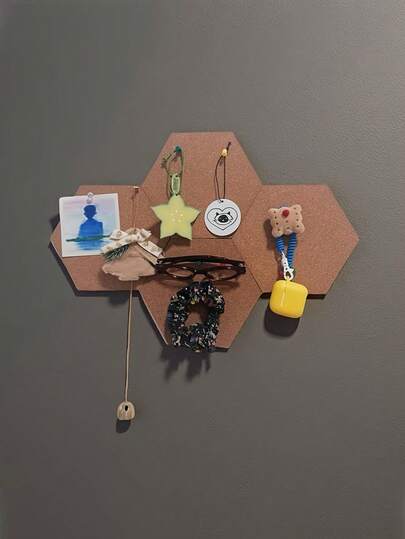 1/2/4/6片装六角形软木板，自粘式，无需螺丝，适用于现代墙面装饰、照片和便签展示，家居和办公室均可使用。