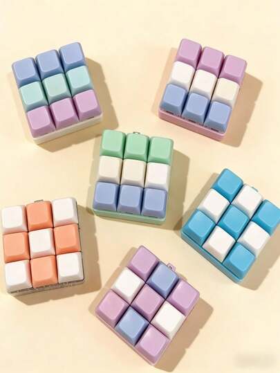 键盘减压玩具，键盘减压钥匙扣，成人减压消磨时间的按键减压玩具，手指按压减压玩具，减压钥匙扣，带声音的电脑钥匙扣，成人键盘玩具，轻巧独特的包包挂件，半透明钥匙扣，手机/背包装饰钥匙圈