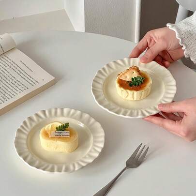 1/2pcs 6-Inch Fashion Afternoon Tea Luxury ABS Small Plate, Dinner Plate, Snack Plate, Cake Plate, Dessert Plate, Elegant Dual-Color Cream White/Cream Green Round Salad Plate, Suitable For Home Kitchen Dining Table Decor