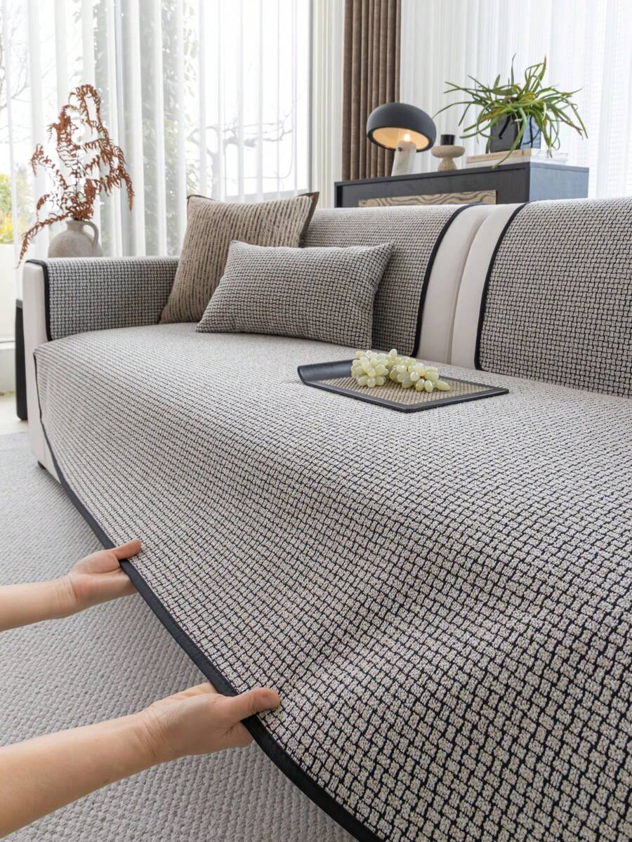 1pc High-End Retro Plaid Sofa Cushion, Luxury Style, Stain-Resistant, Edge-Bound, Non-Slip & Wear-Resistant, All-Season Sofa Protector Cover