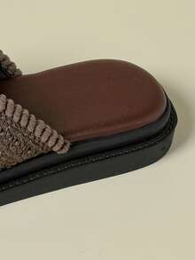 2026 Nuevas sandalias con tiras cruzadas, aptas para la playa, estilo bohemio, suela cómoda y suave, ligeras, transpirables, con parche de malla tejida con flecos, sandalias slip-on con cuña, talla pequeña 33-34, talla grande 42-43 - Café integral - Ver 9