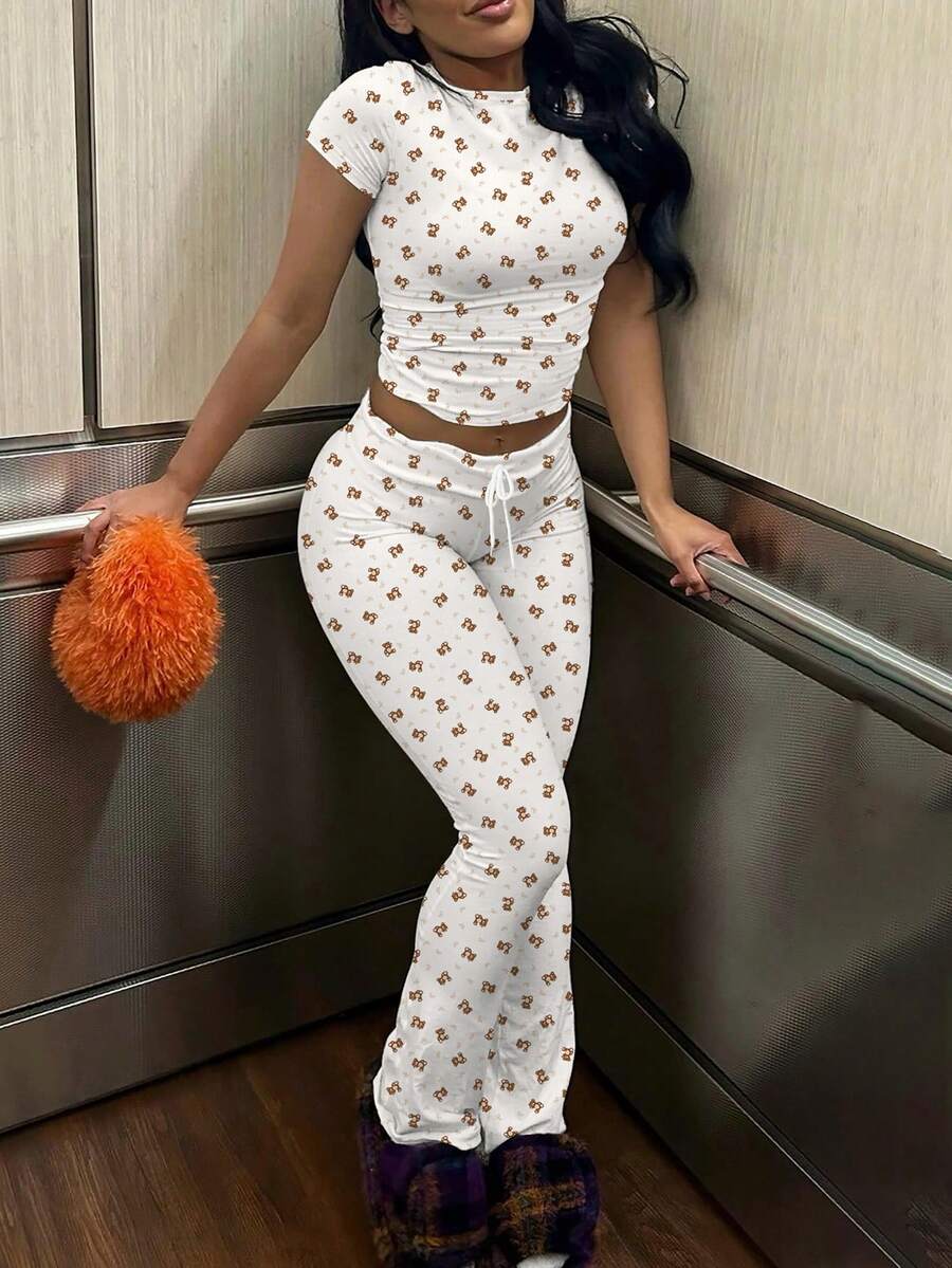 LovelyWholesale Women's Summer Round Neck Short Sleeve Bear Graphic T-Shirt And Drawstring Flare Pants Set, Casual White - White - View 1