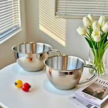 这款18/10不锈钢双层带把手碗非常实用，隔热防烫，适合盛放早餐燕麦片、牛奶、食物和汤。 - 查看 11