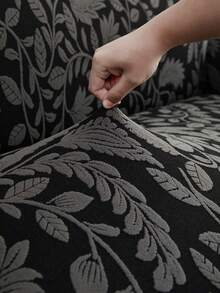 1件新款欧式植物叶子高弹力沙发套，防刮、防尘、保护性沙发套，适合所有季节和场合 - 淺灰色 - 查看 7