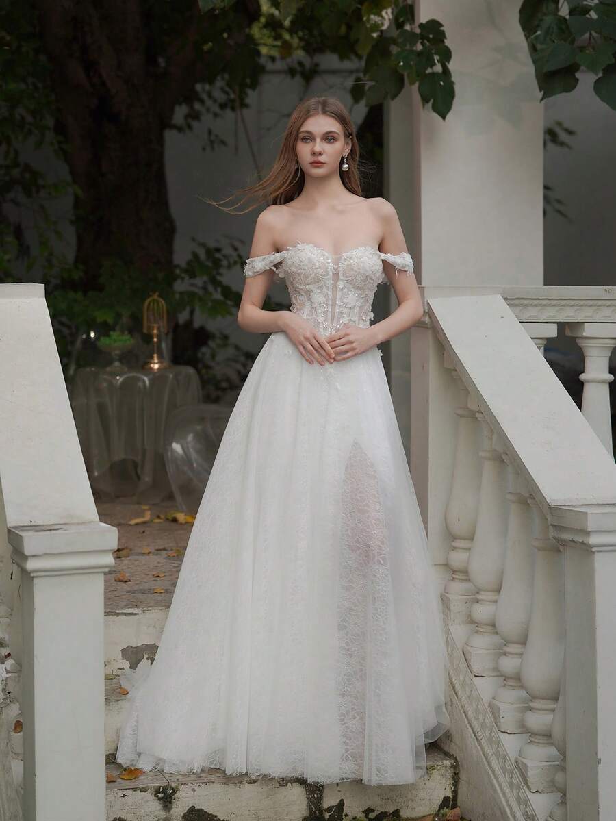 YOUKEFEIER 2025新款优雅性感露肩开衩蕾丝刺绣串珠长款婚纱，后背系带可调节