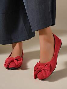 别致蝴蝶结女士经典圆头平底鞋 - 套脚软底圆头女鞋，轻便舒适 - 时尚蝴蝶结设计尽显优雅 - 经典、时尚、优雅、百搭 - 紅色-尖蝴蝶結 - 查看 3