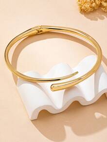 1件不对称水滴形金属开口颈链，适合女性日常佩戴、派对、外出等场合。 - 水滴項圈 - 查看 2