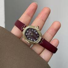 1 chiếc đồng hồ nữ CILOA dây da màu đỏ tía, thiết kế đính đá retro, mặt số La Mã kẻ ô vuông, phù hợp để đeo hàng ngày, đi làm và hẹn hò. - Màu Đỏ Sâu - Xem 1