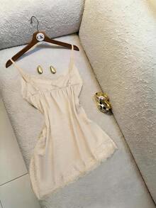 Elegant French Style Asymmetrical New Fashion Lace Camisole Top, Asymmetric Design, Spring/Summer Women Casual - Khaki - View 2