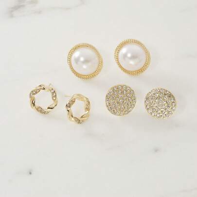 Clariva 3对珍珠装饰耳钉