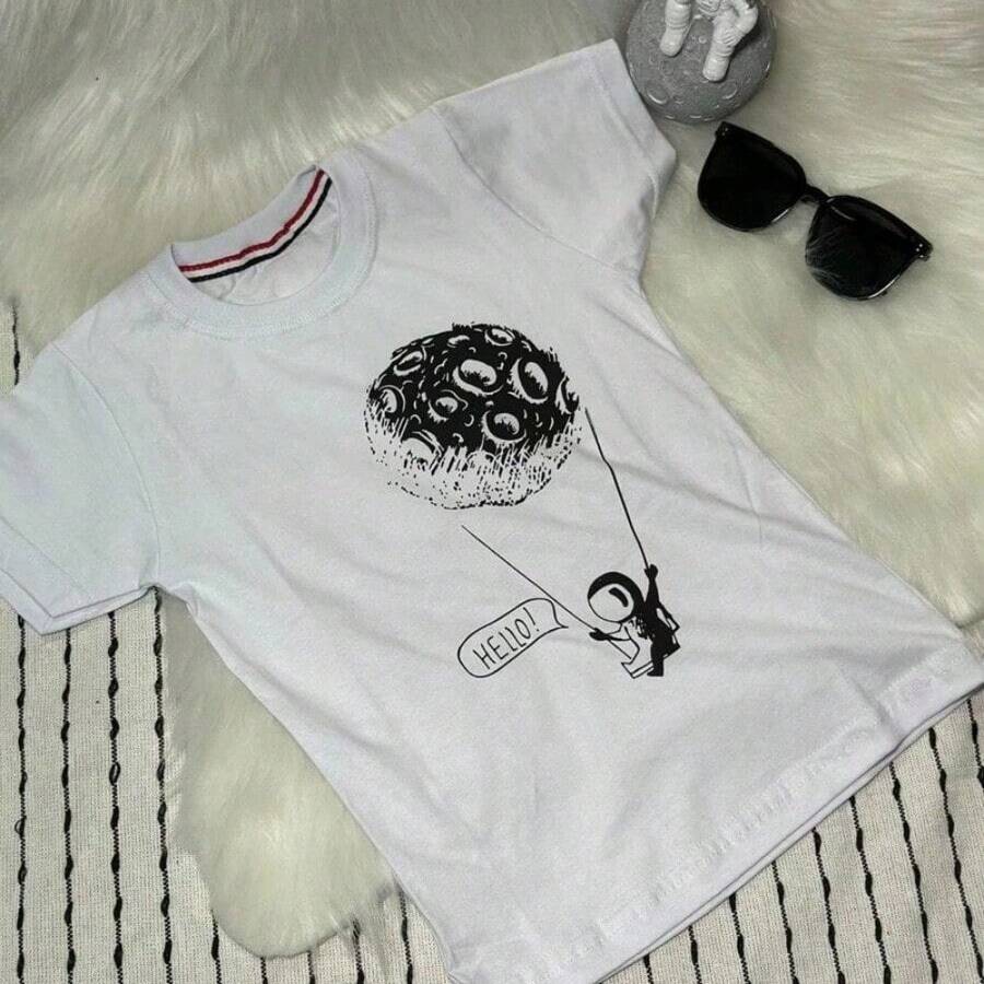 Children's T-Shirt 100% Cotton - Astronaut On A Moon Swing Print, Stylish T-Shirt Ideal For Boys. Fast Delivery - 白色 - 查看 1