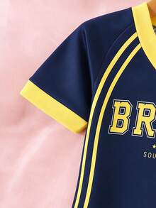 Sportliches Patchwork-Fußballtrikot-Kleid für Mädchen von 4-7 Jahren, Rundhalsausschnitt, Kurzarm, figurbetont mit ausgestelltem Rock - Grün - Übersicht 4