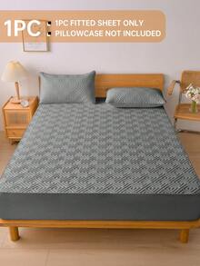 1pc Waterproof Solid Color Fitted Sheet, Skin-Friendly Mattress Protector, Dust-Proof & Moisture-Proof Mattress Cover, Ultrasonic Embossed Suitable For All Size Mattresses, Bedding Gift, Machine Washable - Dark Grey - View 4